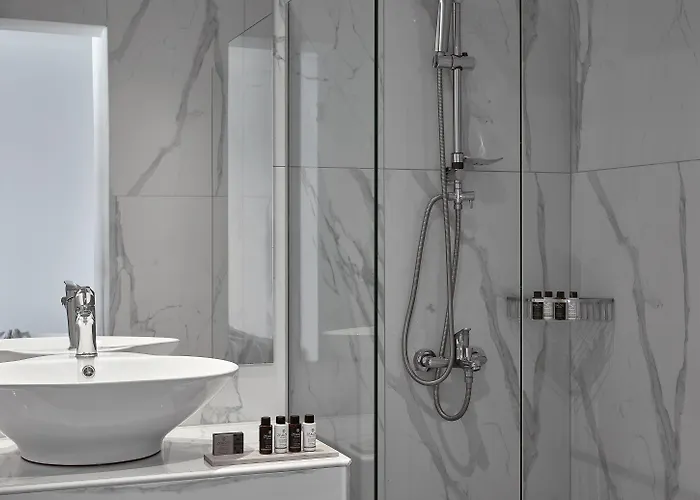 The Thermia 4* Kitnos