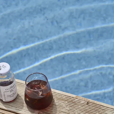 公寓式酒店 The Thermia 基斯诺斯